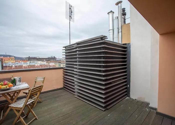Luxury Duplex With Terrace * براغ