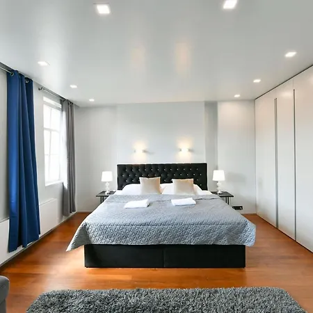Appartamento Luxury Duplex With Terrace Praga